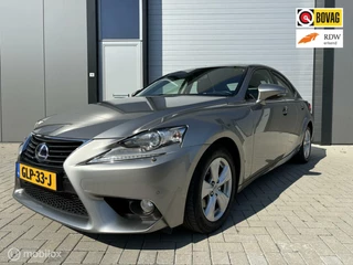 Hoofdafbeelding Lexus IS Lexus IS 300h Business Line, 1e eigenaar, trekhaak, DAB