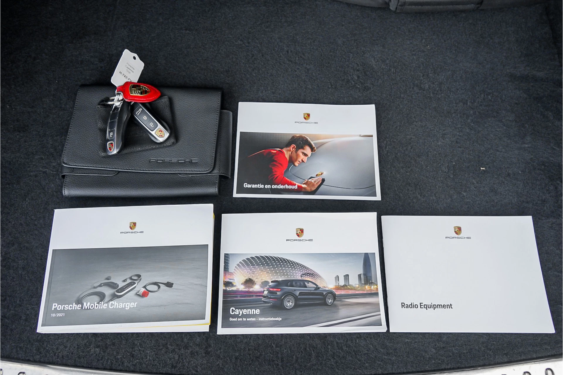 Hoofdafbeelding Porsche Cayenne