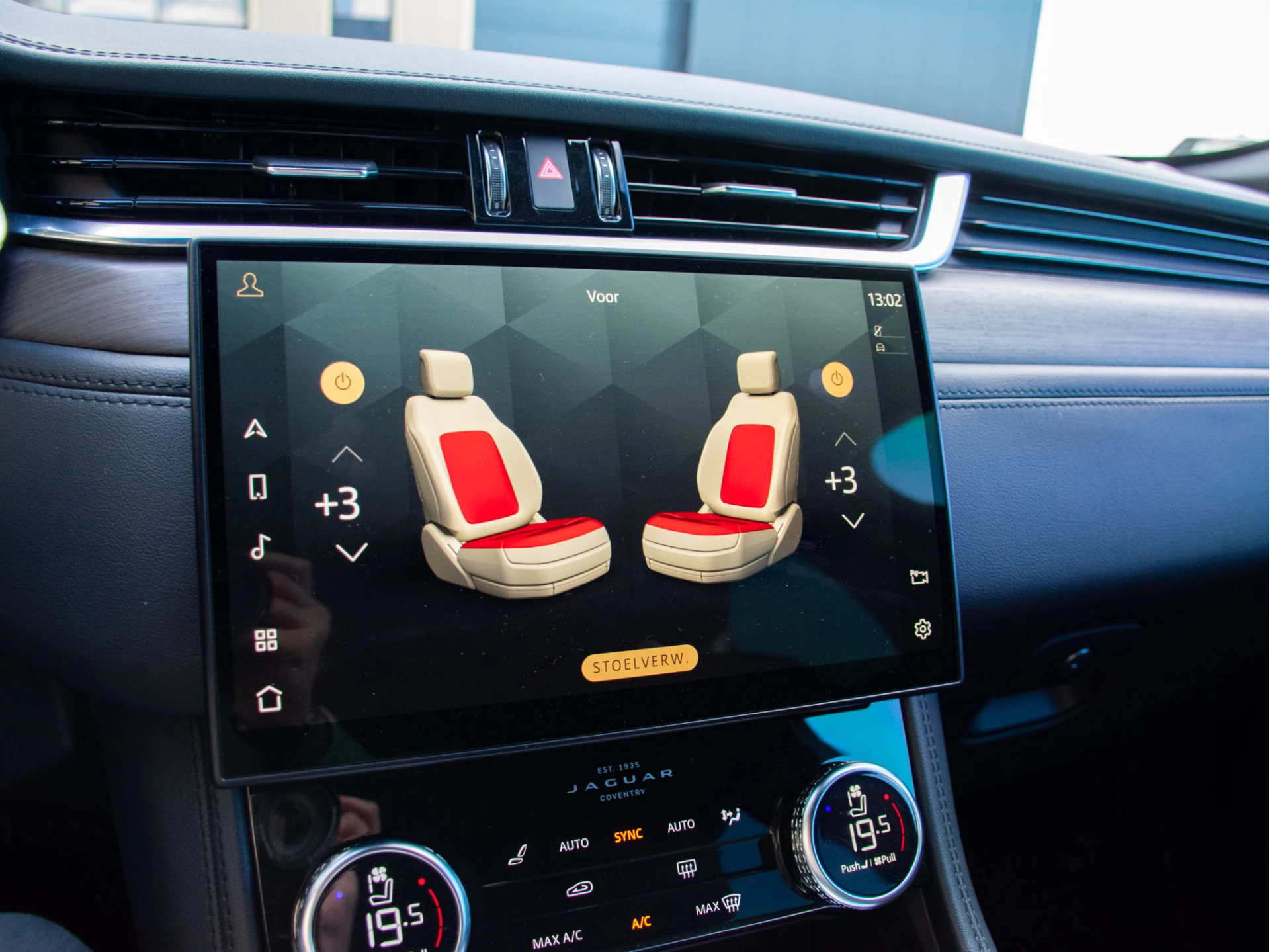 Hoofdafbeelding Jaguar F-PACE