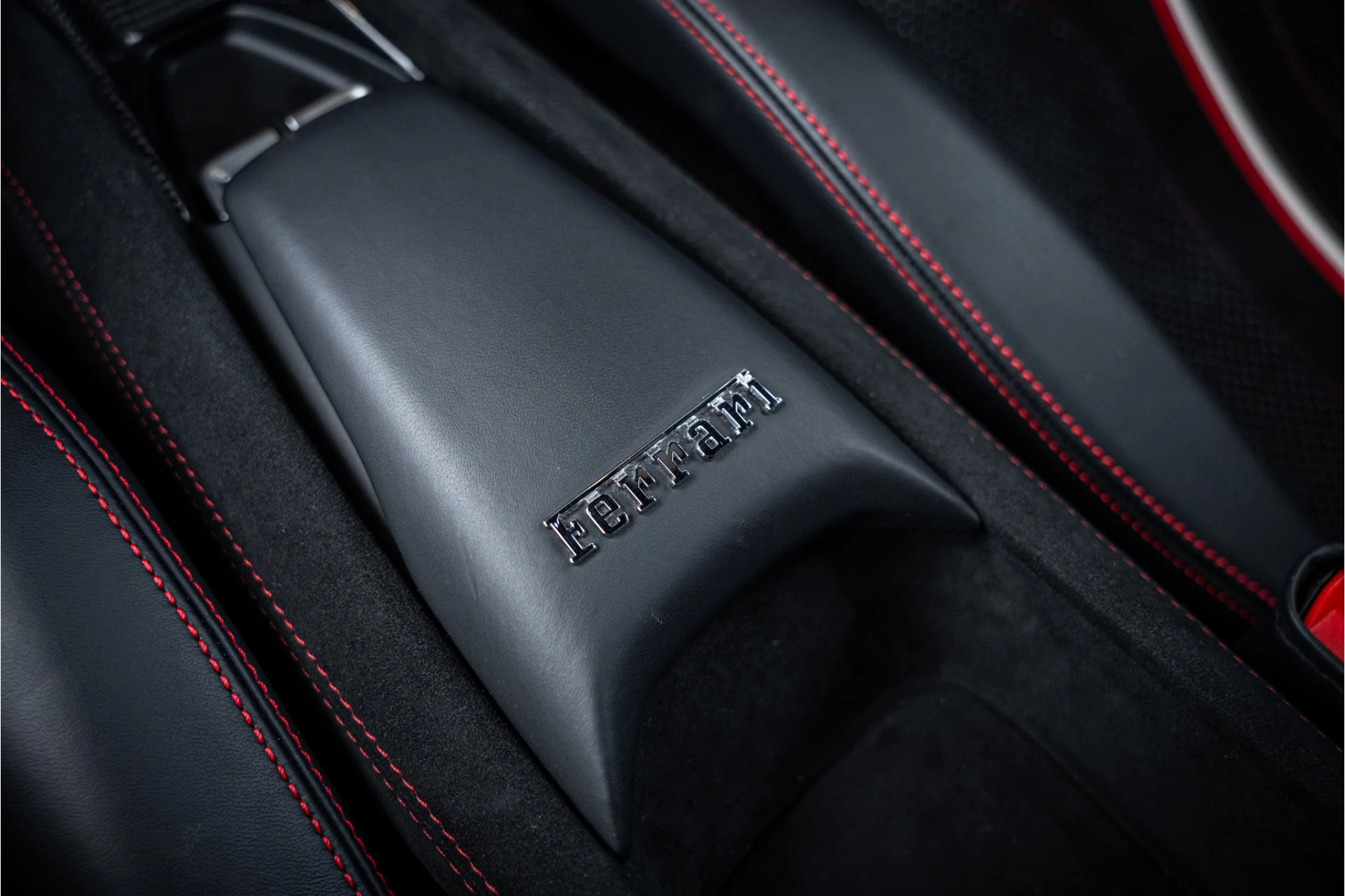 Hoofdafbeelding Ferrari F8 Tributo