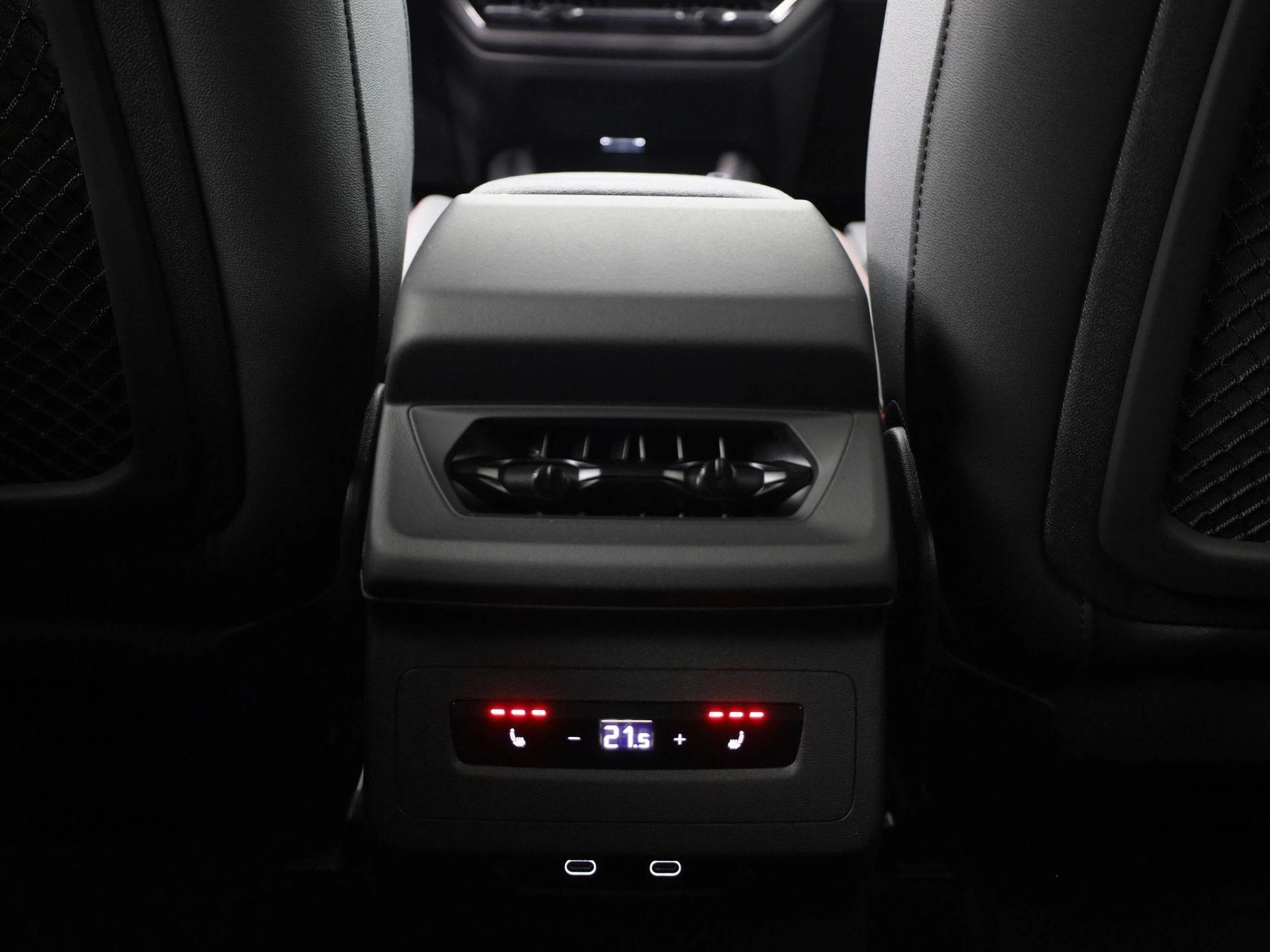 Hoofdafbeelding Audi Q6 e-tron