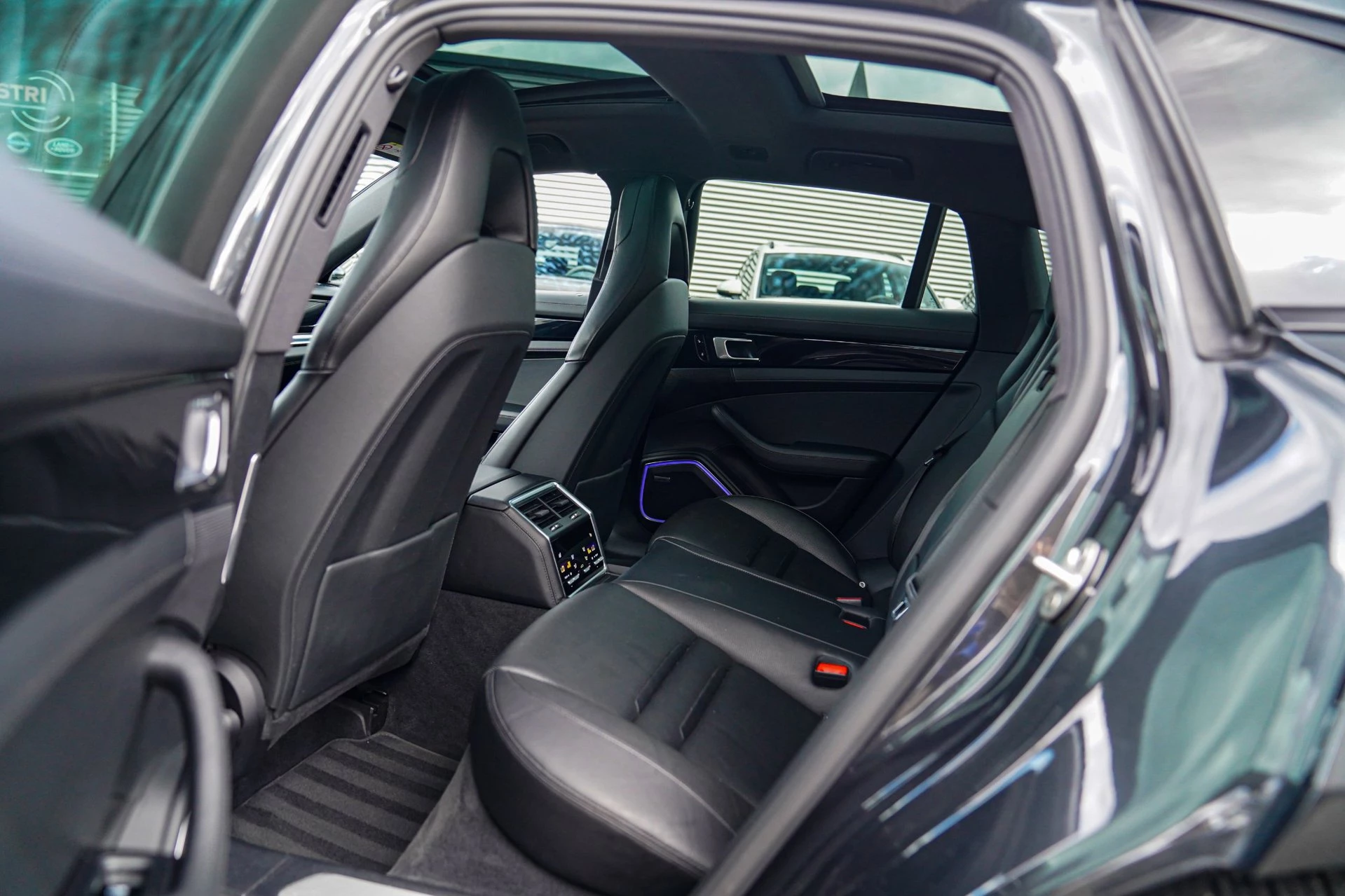 Hoofdafbeelding Porsche Panamera