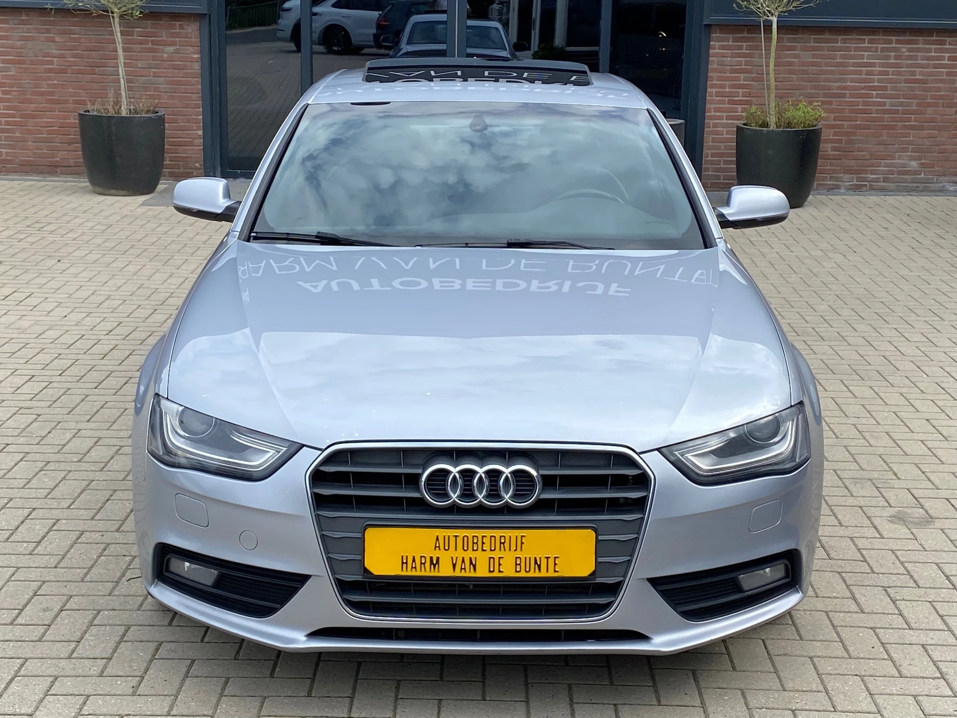 Hoofdafbeelding Audi A4