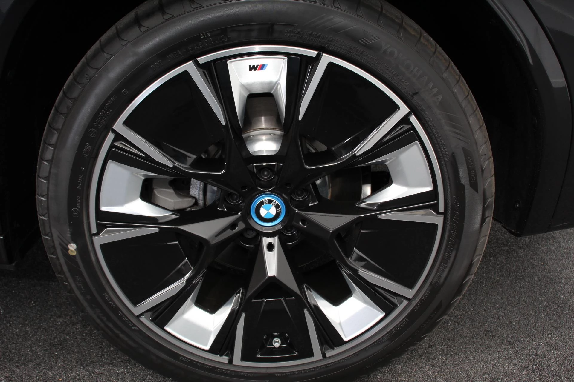 Hoofdafbeelding BMW iX3