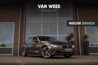 BMW 3-serie 320i Upgrade Edition | NL auto | 2e eigenaar | HiFi audio | Xenon | Sportstuur | Stoelverwarming | Navigatie | Bluetooth | Climate control | PDC | Memory | Regensensor