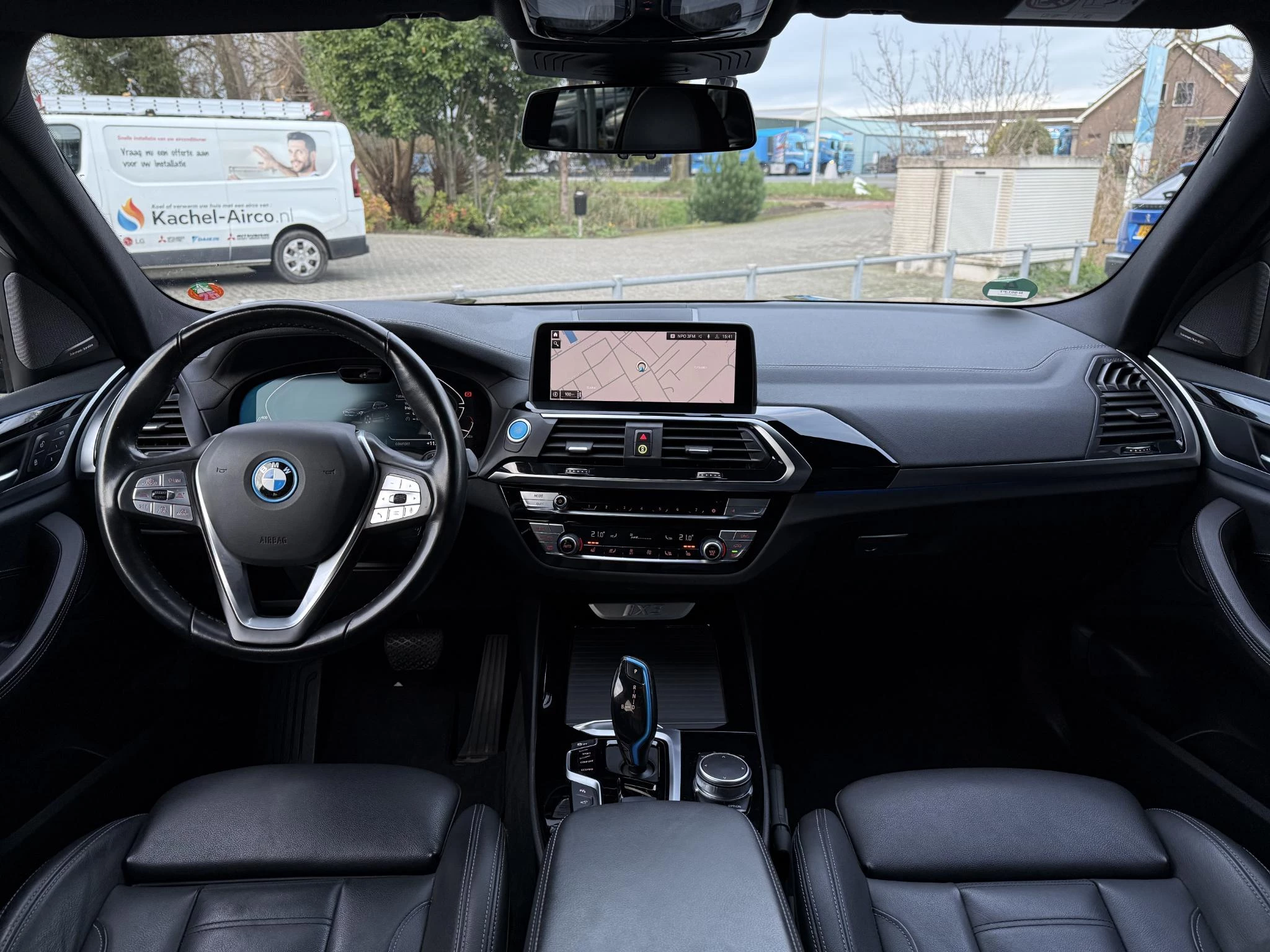 Hoofdafbeelding BMW iX3