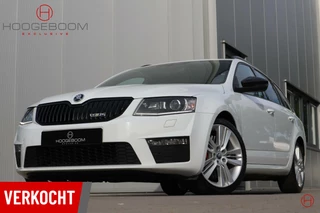 Skoda Octavia 2.0 TSI RS DSG 220 PK / 1e eigenaar / Kuipstoelen / Xenon / Stoelverwarming