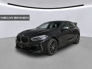 Hoofdafbeelding BMW 1 Serie BMW 1 Serie M135i xDrive High Executive Edition | M Performance | Stoelverwarming | Cruise Control | Adaptive LED | Ambiance Verlichting | HIFI | Grootlichtassistent | M Sport Remmen