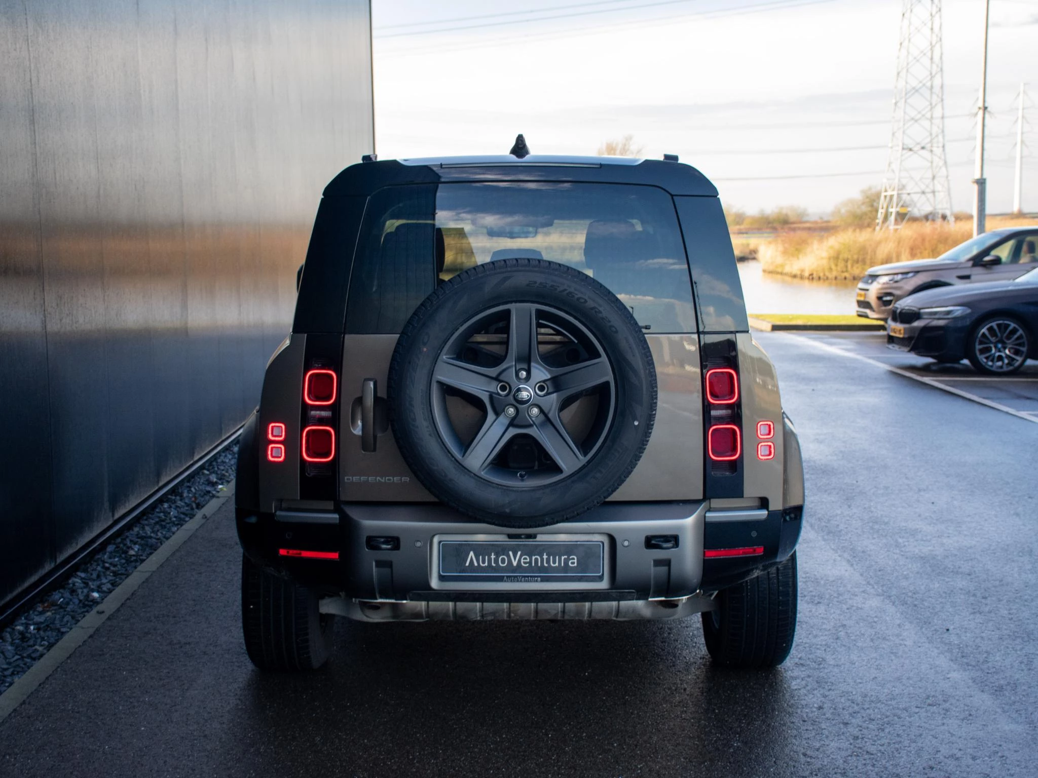 Hoofdafbeelding Land Rover Defender