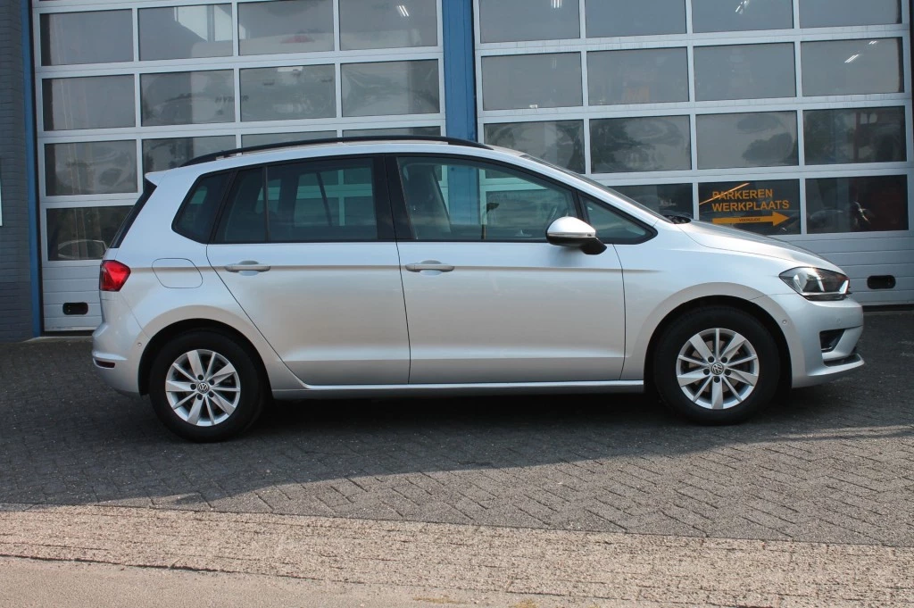 Hoofdafbeelding Volkswagen Golf Sportsvan