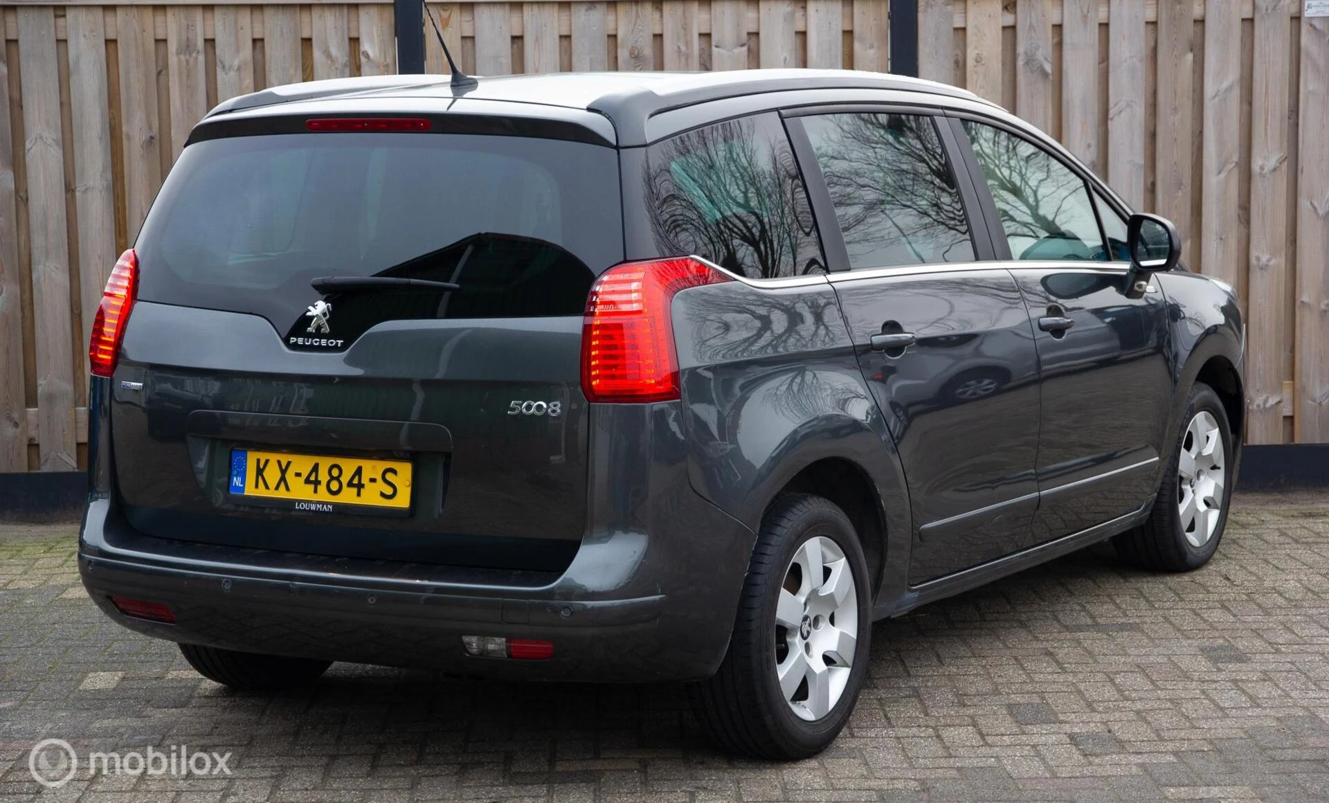 Hoofdafbeelding Peugeot 5008