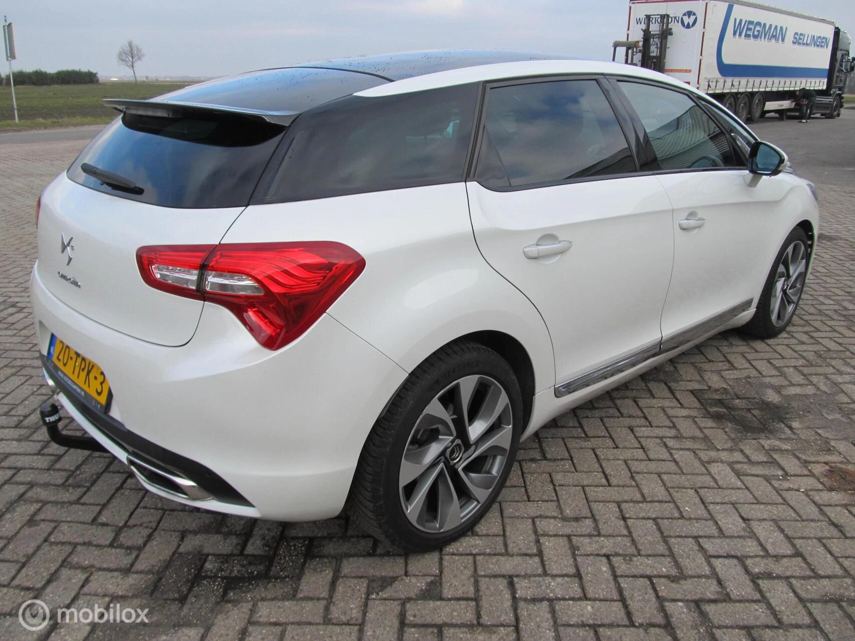 Hoofdafbeelding Citroën DS5