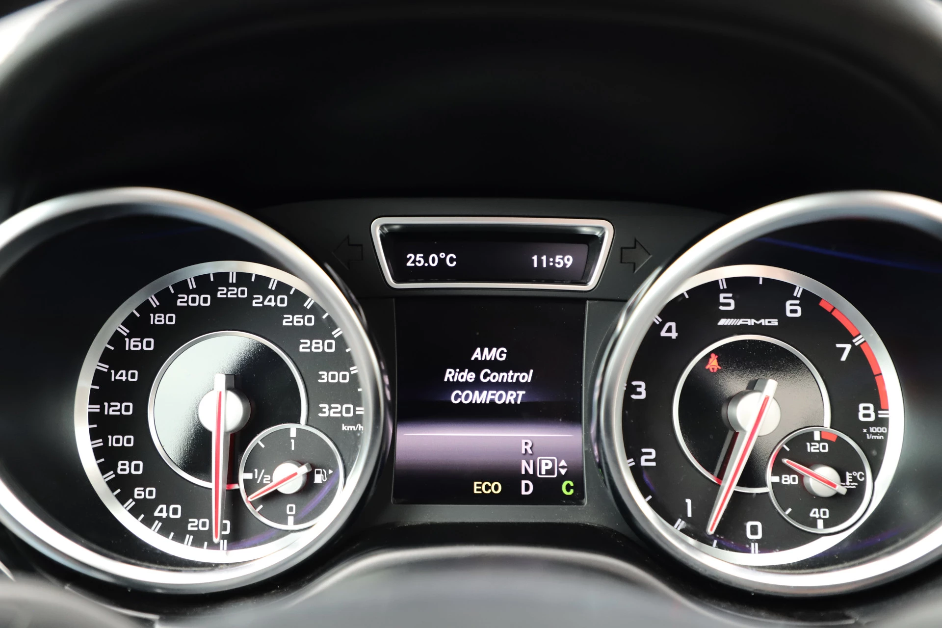 Hoofdafbeelding Mercedes-Benz M-Klasse