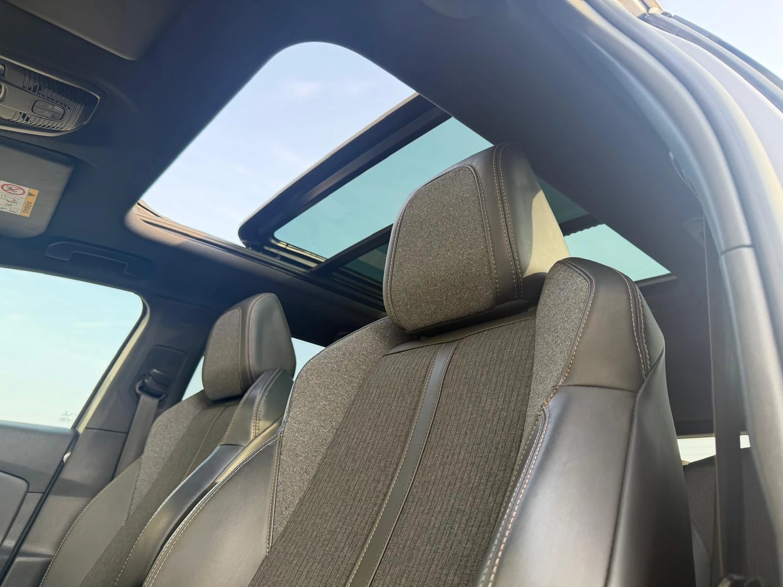 Hoofdafbeelding Peugeot 5008