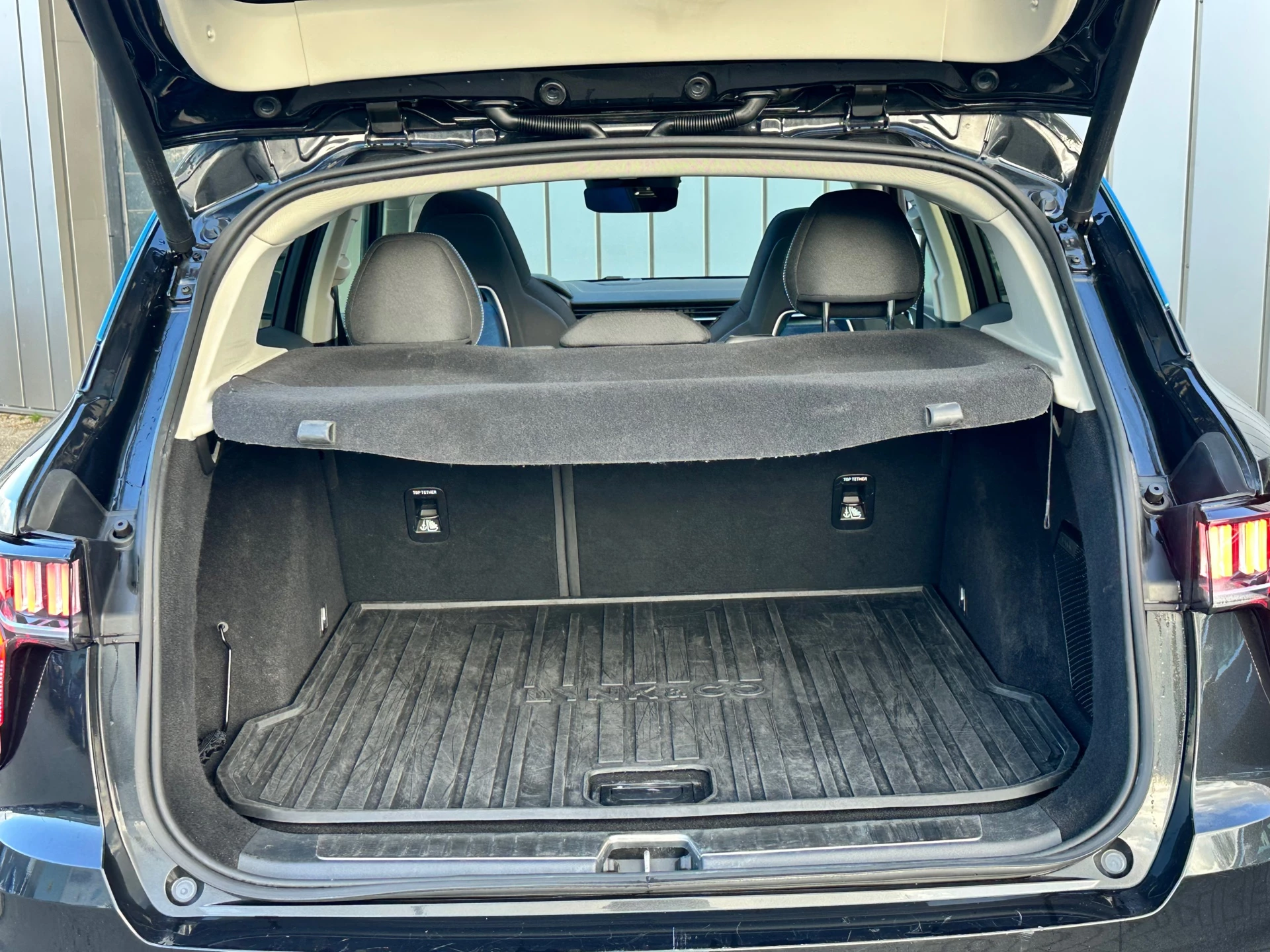 Hoofdafbeelding Lynk & Co 01