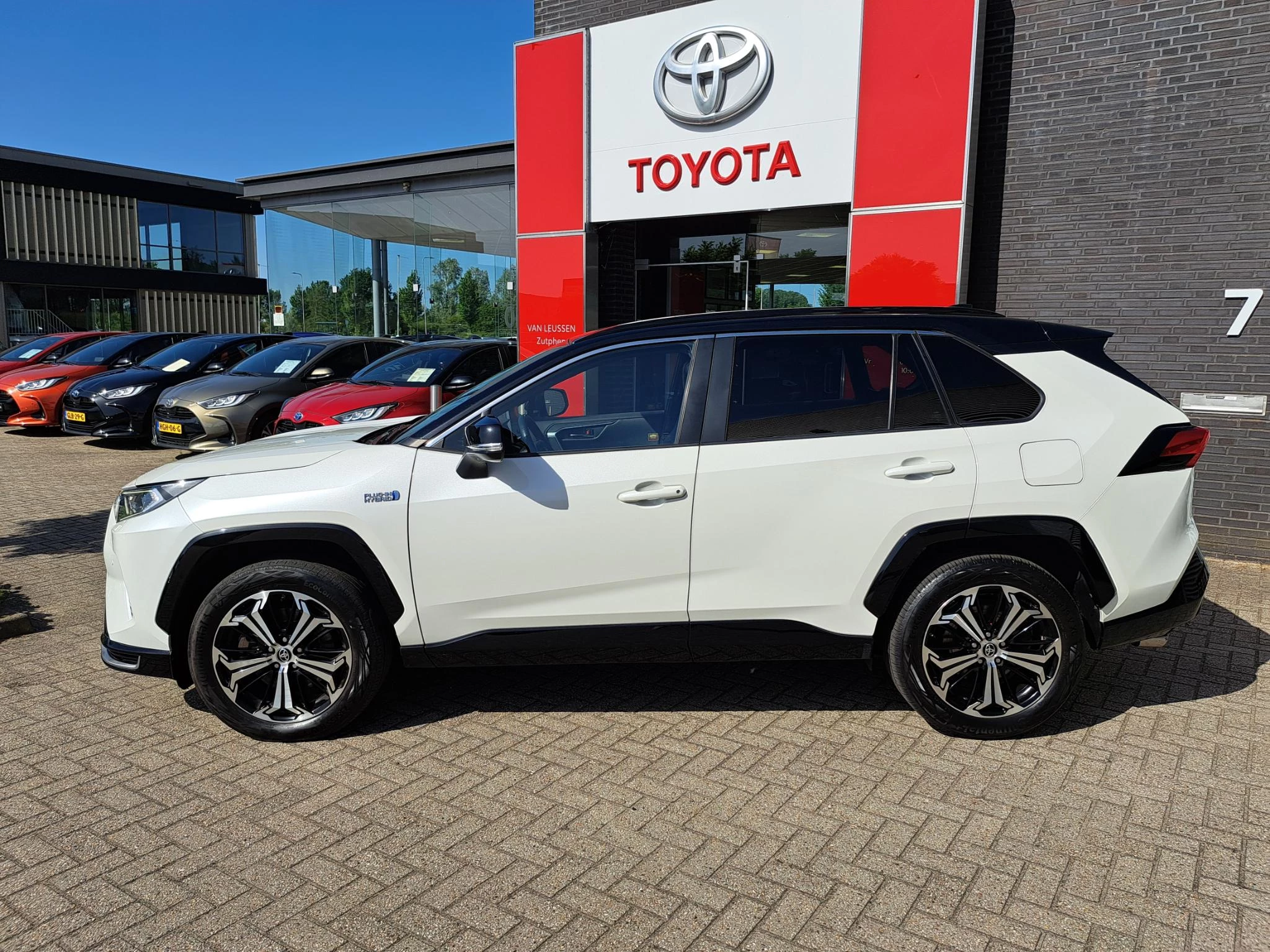 Hoofdafbeelding Toyota RAV4