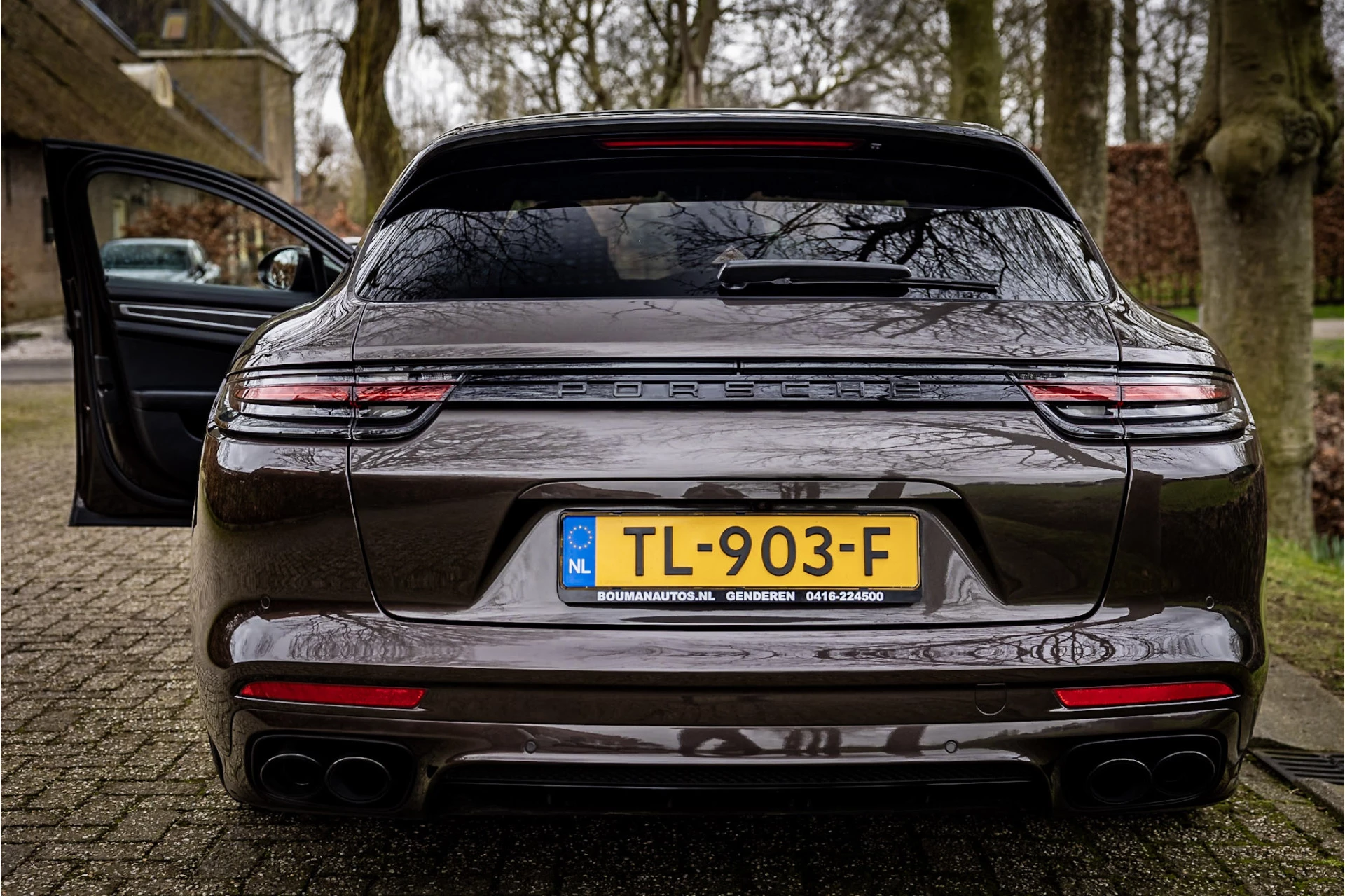 Hoofdafbeelding Porsche Panamera