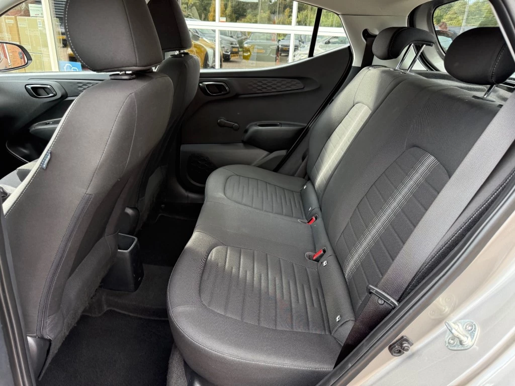 Hoofdafbeelding Hyundai i10