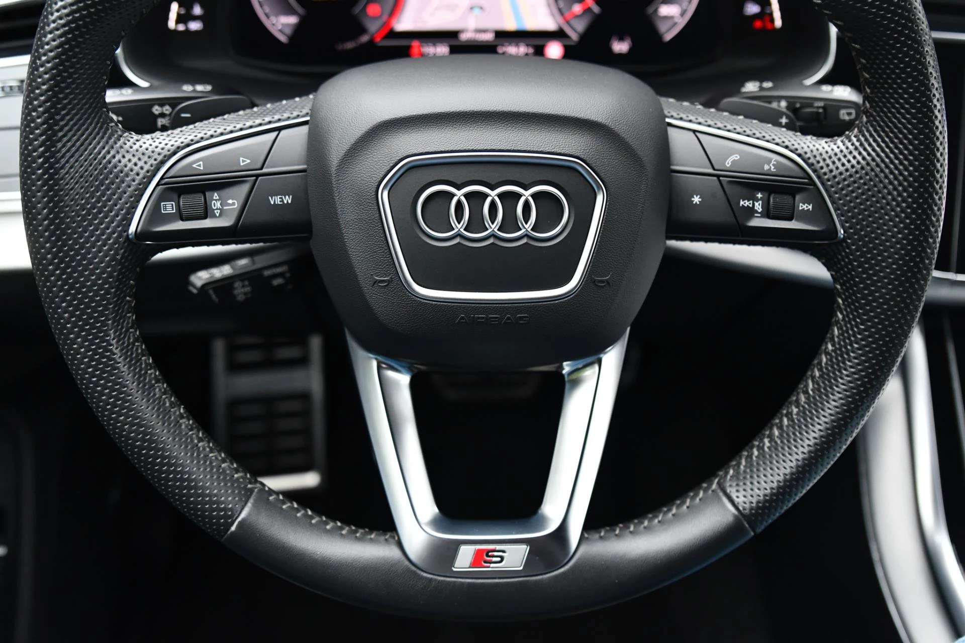 Hoofdafbeelding Audi Q8