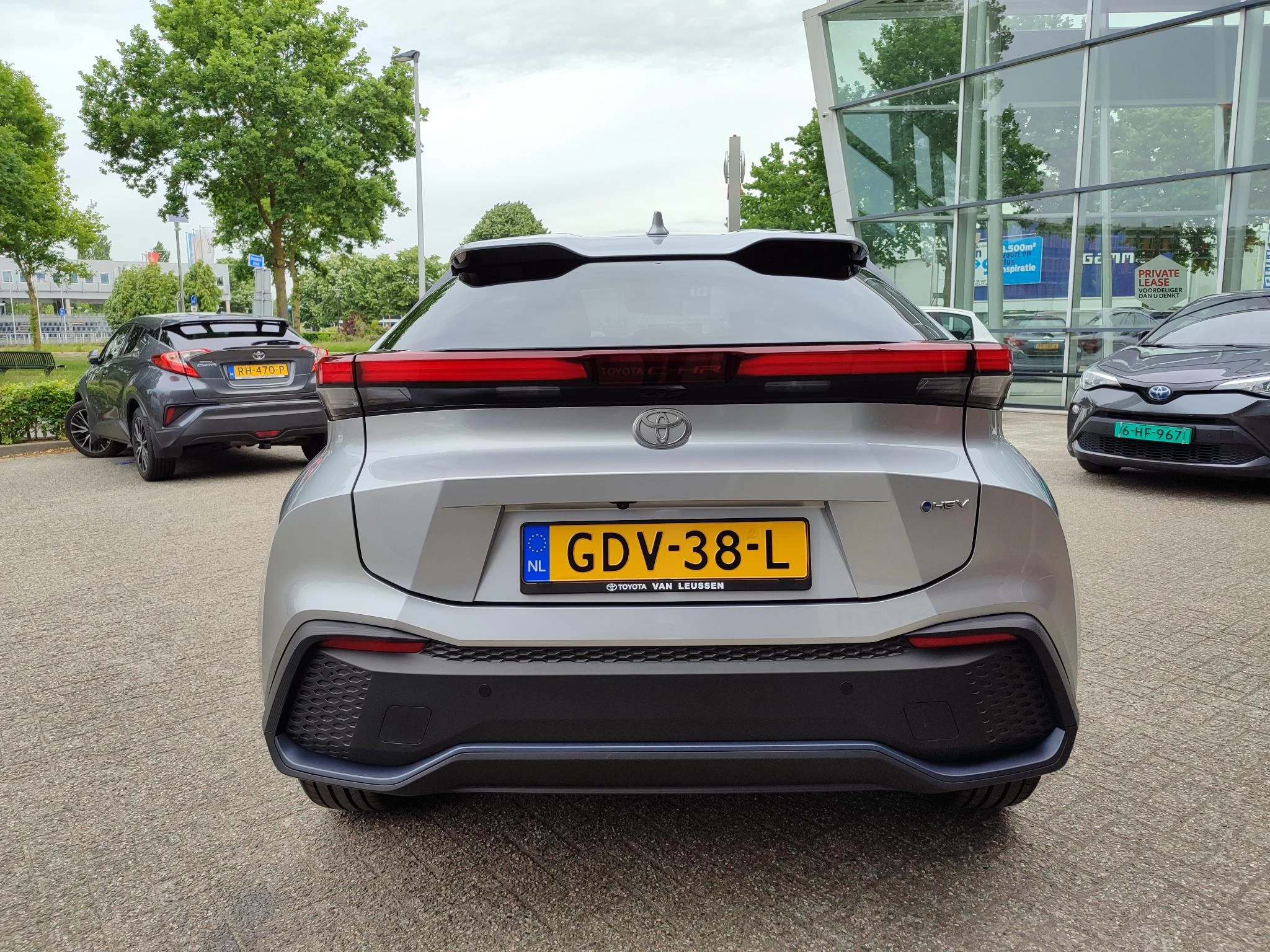 Hoofdafbeelding Toyota C-HR