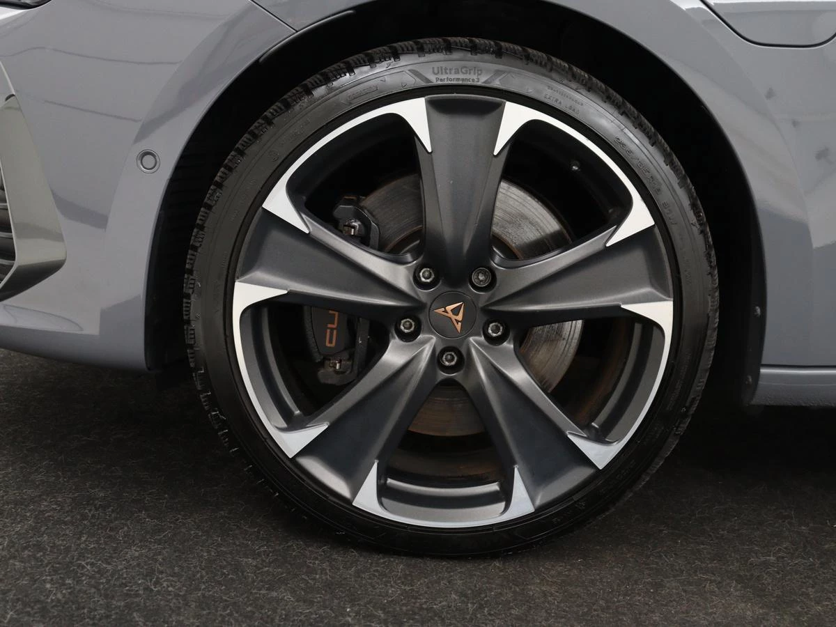 Hoofdafbeelding CUPRA Leon