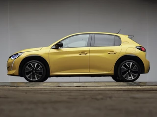 Peugeot 208 1.2 PureTech GT-line Sport (APPLE CARPLAY,NAVI,CAMERA,DIGITAL COCKPIT,CLIMATE,CRUISE,GETINT,SPORTSTOELEN,LM VELGEN)