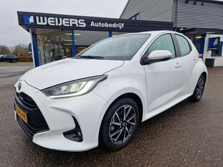 Hoofdafbeelding Toyota Yaris Toyota Yaris 1.5 Hybrid, Dynamic, Clima, Android/Apple, Stoelverwarming, Keyless, 16 inch, Cruise