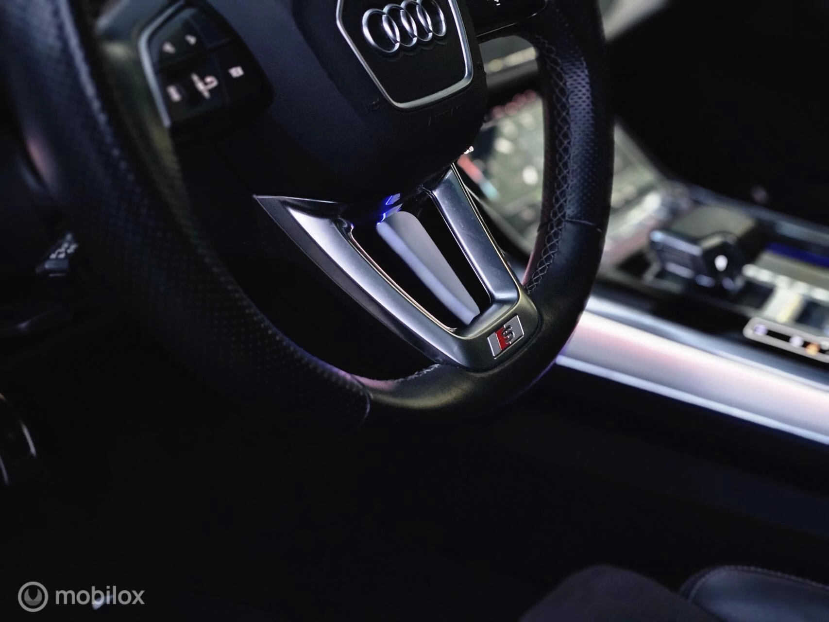 Hoofdafbeelding Audi Q8