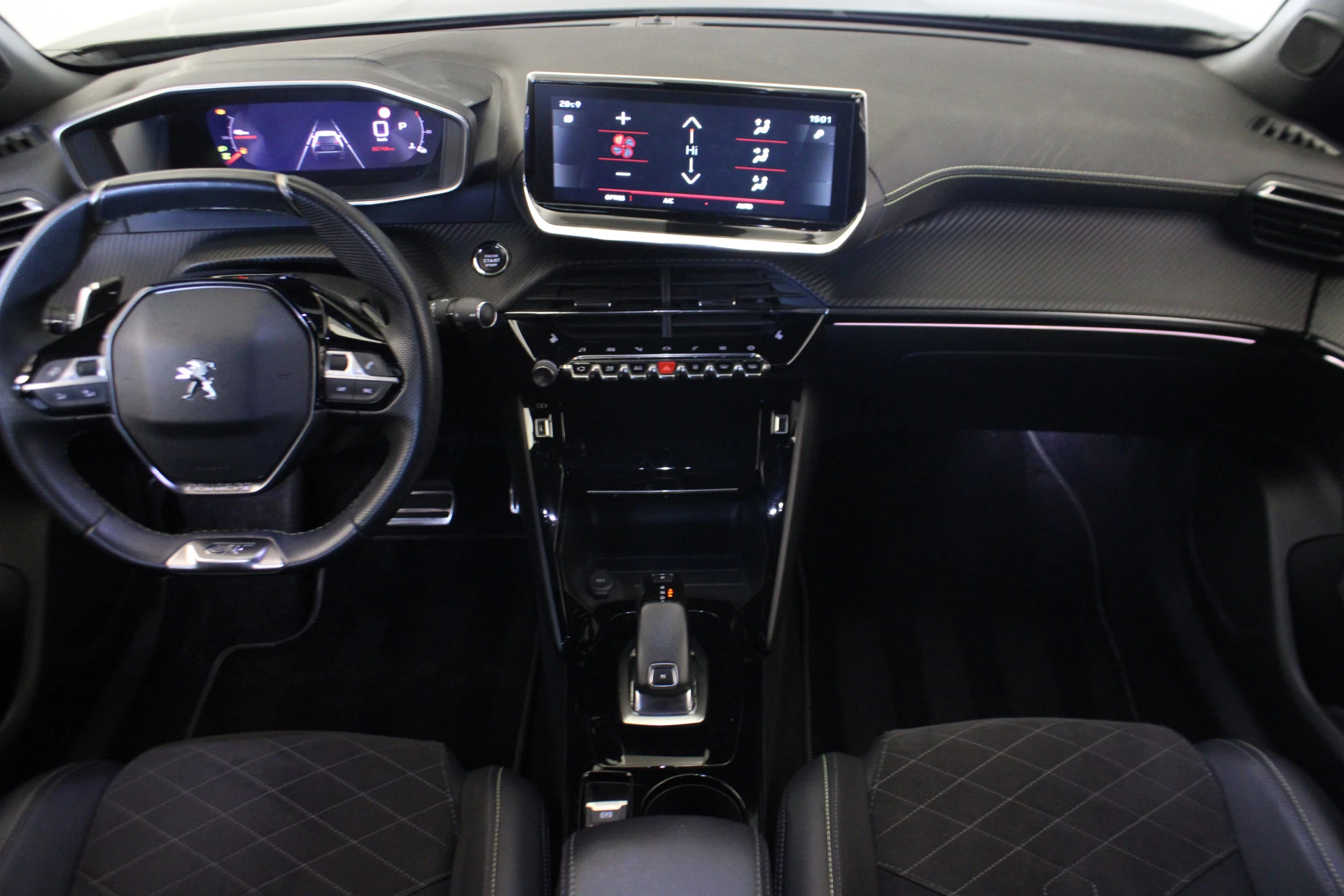 Hoofdafbeelding Peugeot 2008