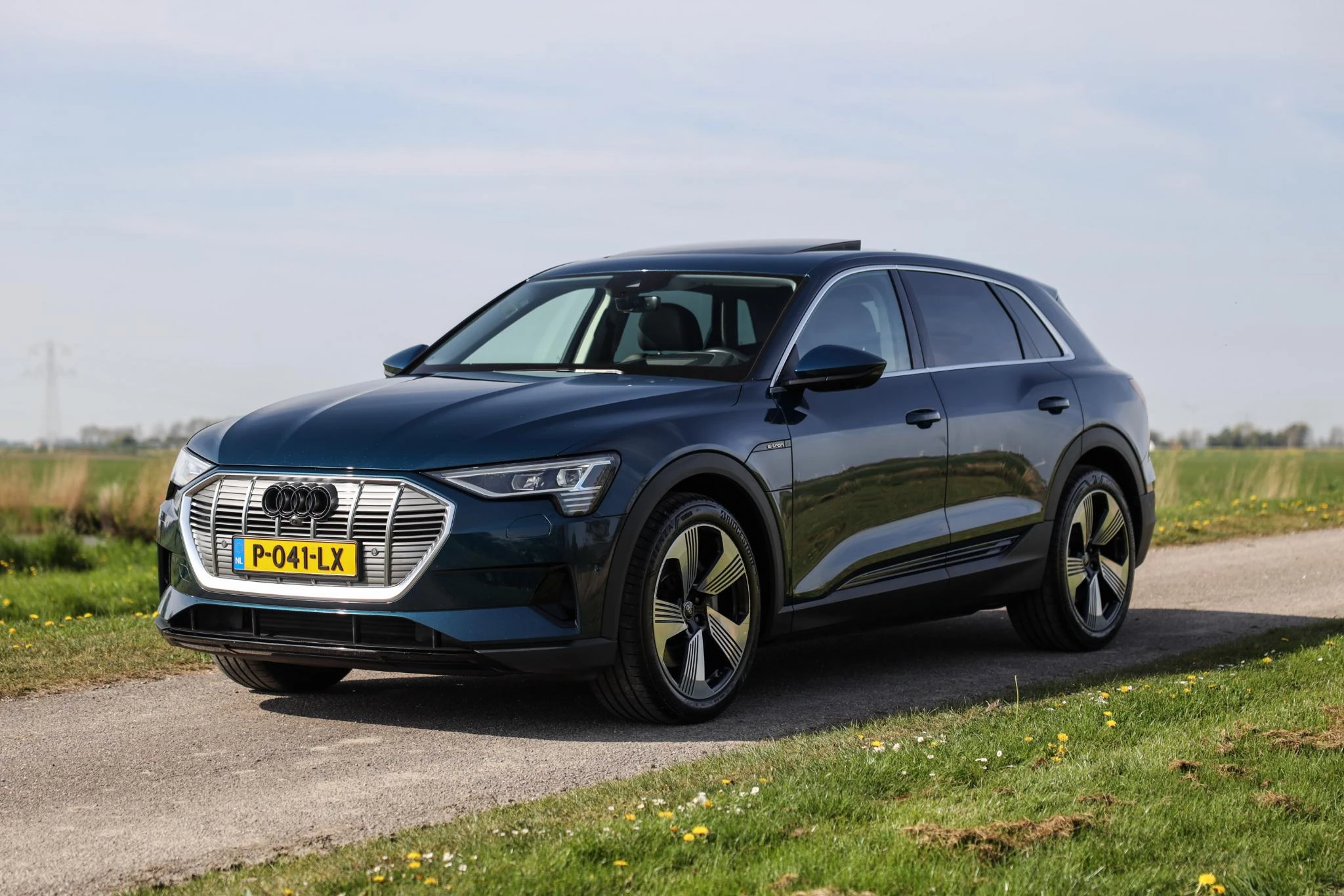 Hoofdafbeelding Audi e-tron