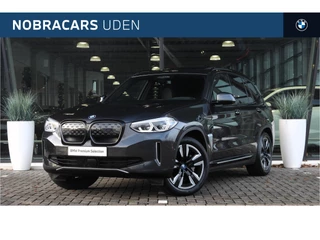 BMW iX3 High Executive / Trekhaak / Sportstoelen / Comfort Access / Adaptieve LED / Parking Assistant Plus / Head-Up / Harman Kardon / Stoelverwarming