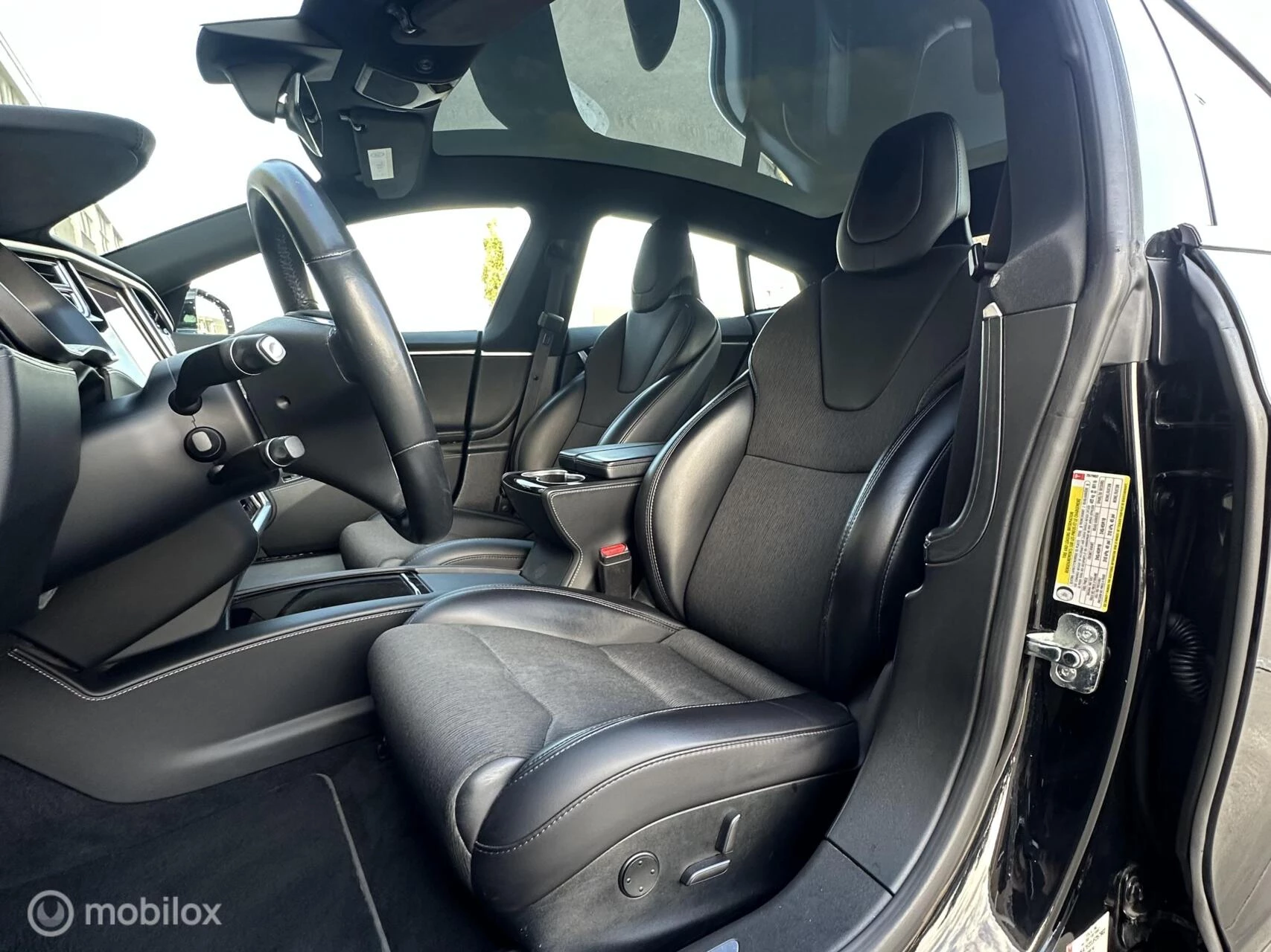 Hoofdafbeelding Tesla Model S