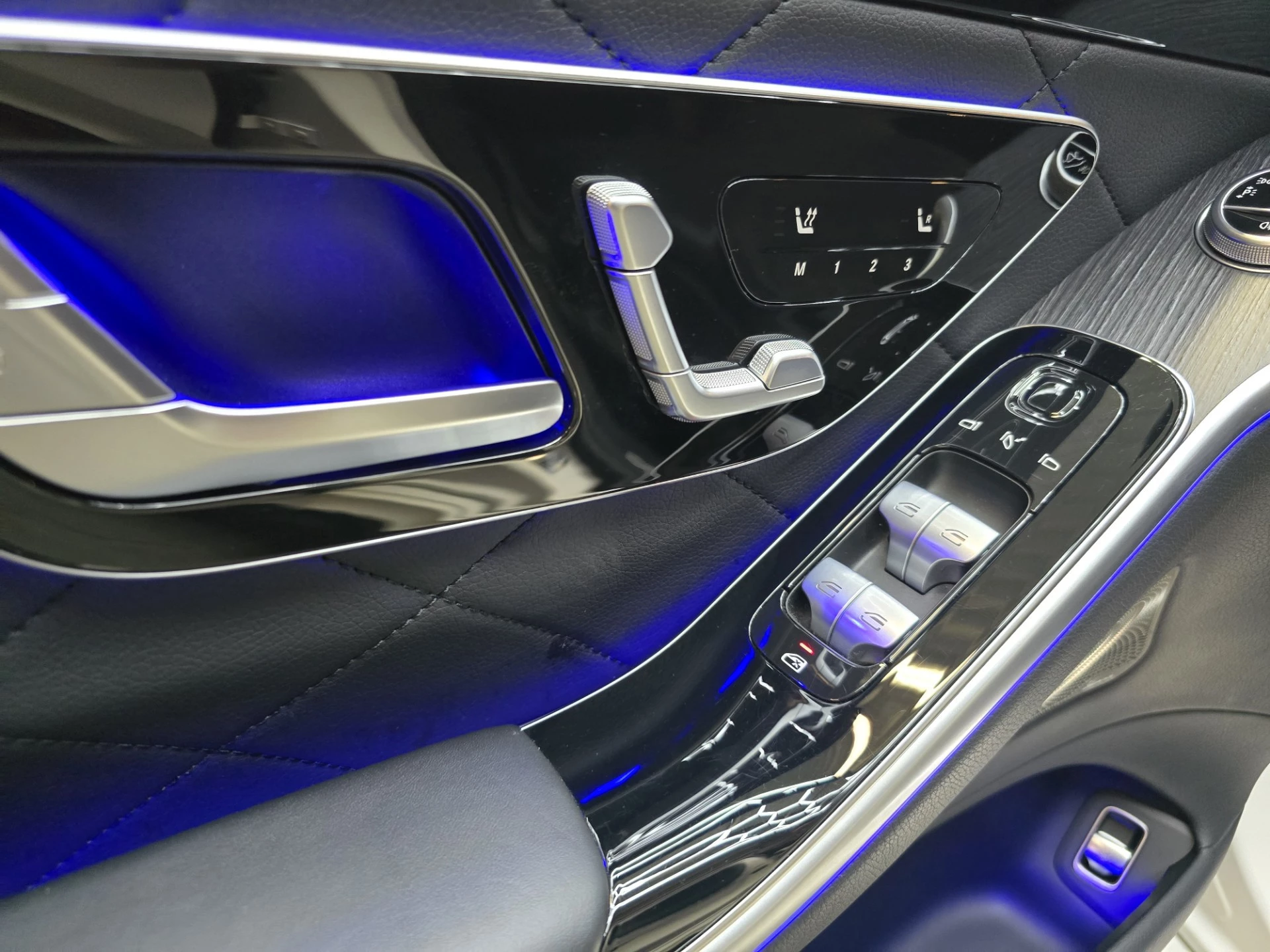 Hoofdafbeelding Mercedes-Benz S-Klasse