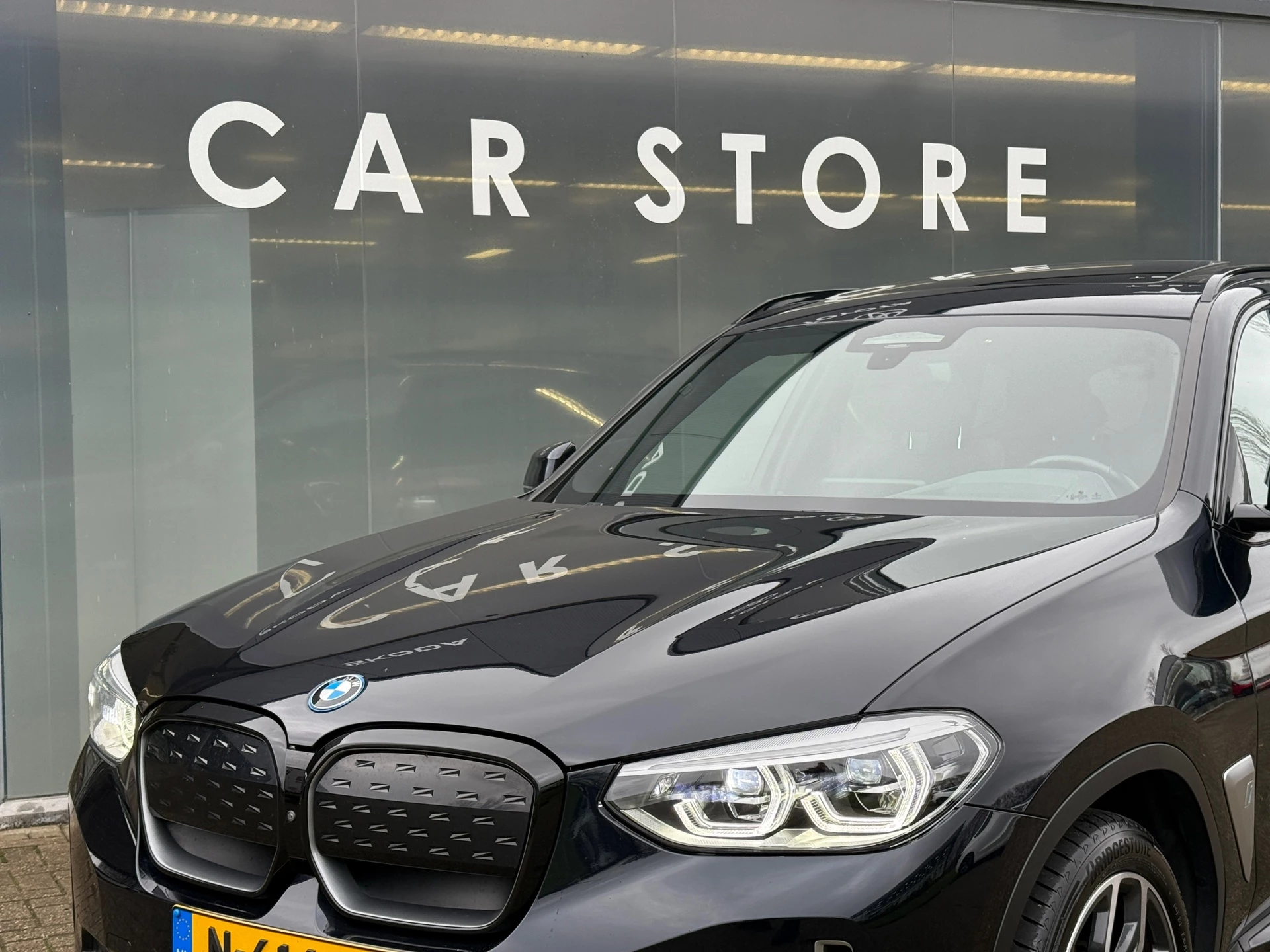 Hoofdafbeelding BMW iX3