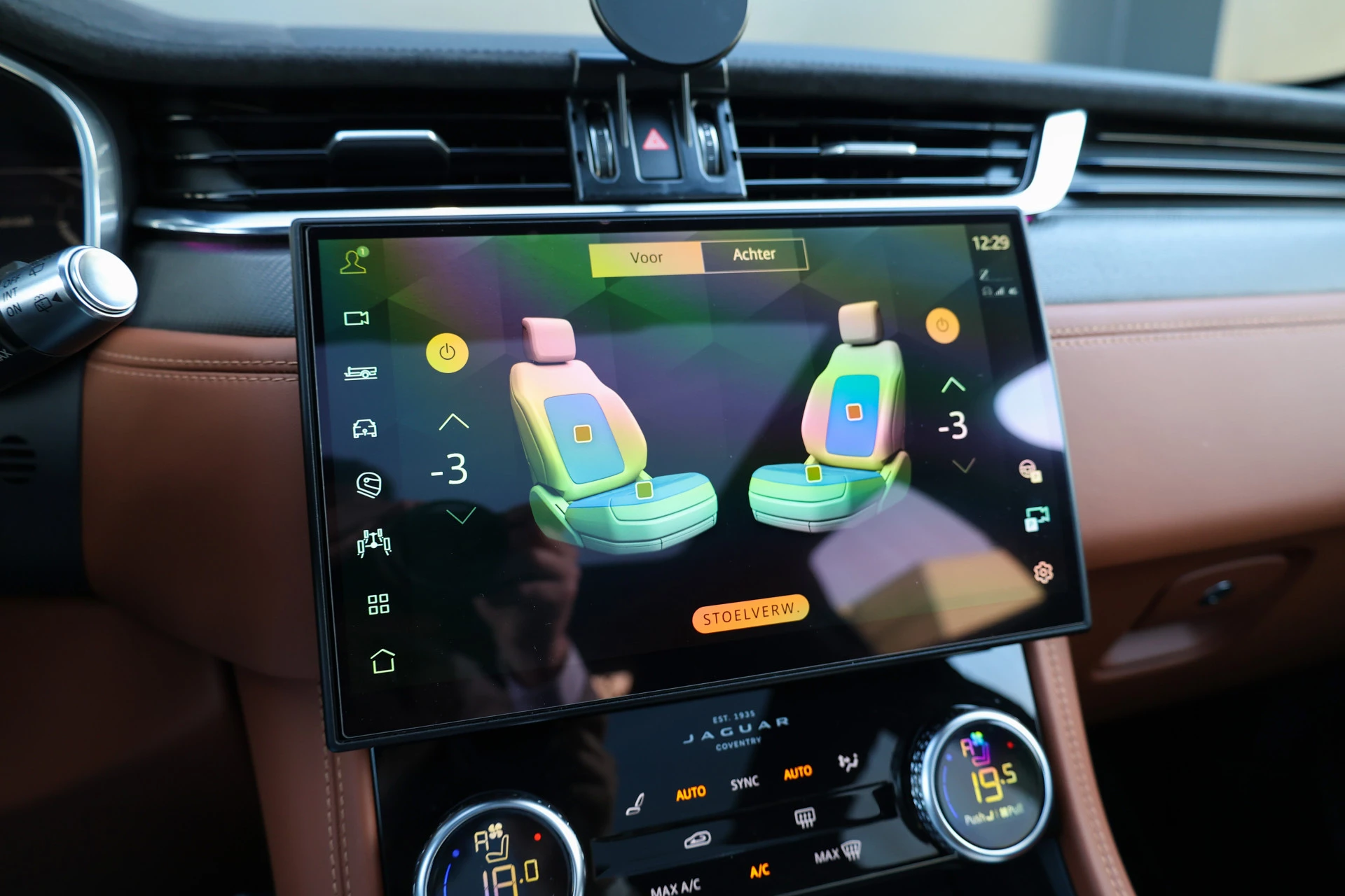 Hoofdafbeelding Jaguar F-PACE