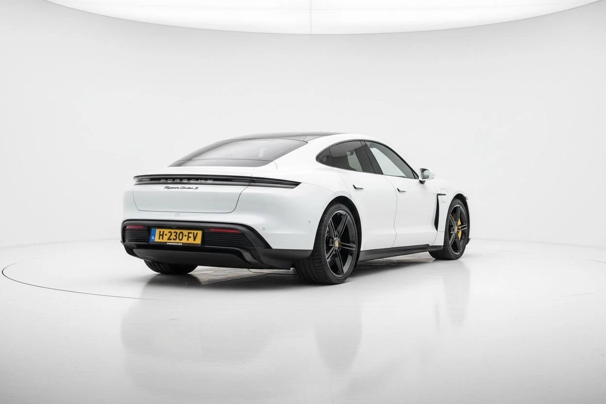 Hoofdafbeelding Porsche Taycan