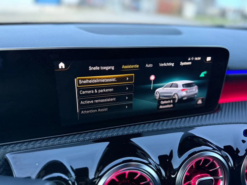 Hoofdafbeelding Mercedes-Benz A-Klasse