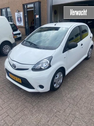 Toyota Aygo 1.0 VVT-I ACCESS AIRCO !! APK 8-6-2027 !!