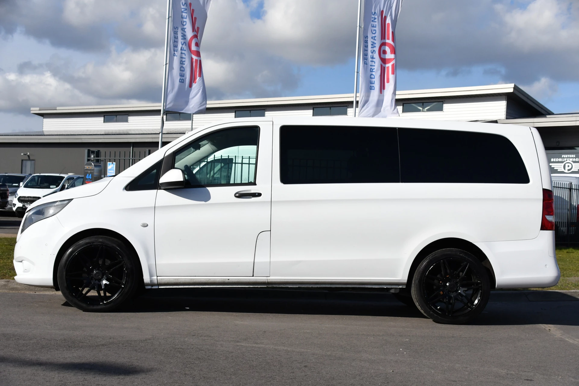 Hoofdafbeelding Mercedes-Benz Vito