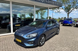 Hoofdafbeelding Ford Focus Ford Focus 1.0 ECOBOOST ST-LINE - Camera/Carplay ALL IN PRIJS
