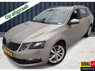 Škoda Octavia Combi 1.0 TSI Greentech Clever Edition (116 PK) 1e-Eig & Dealer-Onderh. BOVAG-Garantie. NL-Auto. Trekhaak, Half-Leer,  Navigatie/Apple-Carplay/Android-Auto, Cruisecontrol, Parkeersensoren, DAB, Stoelverwarming, Licht-Zicht-Pakket, Lm-Velgen-17Inch, Privacy-Glas