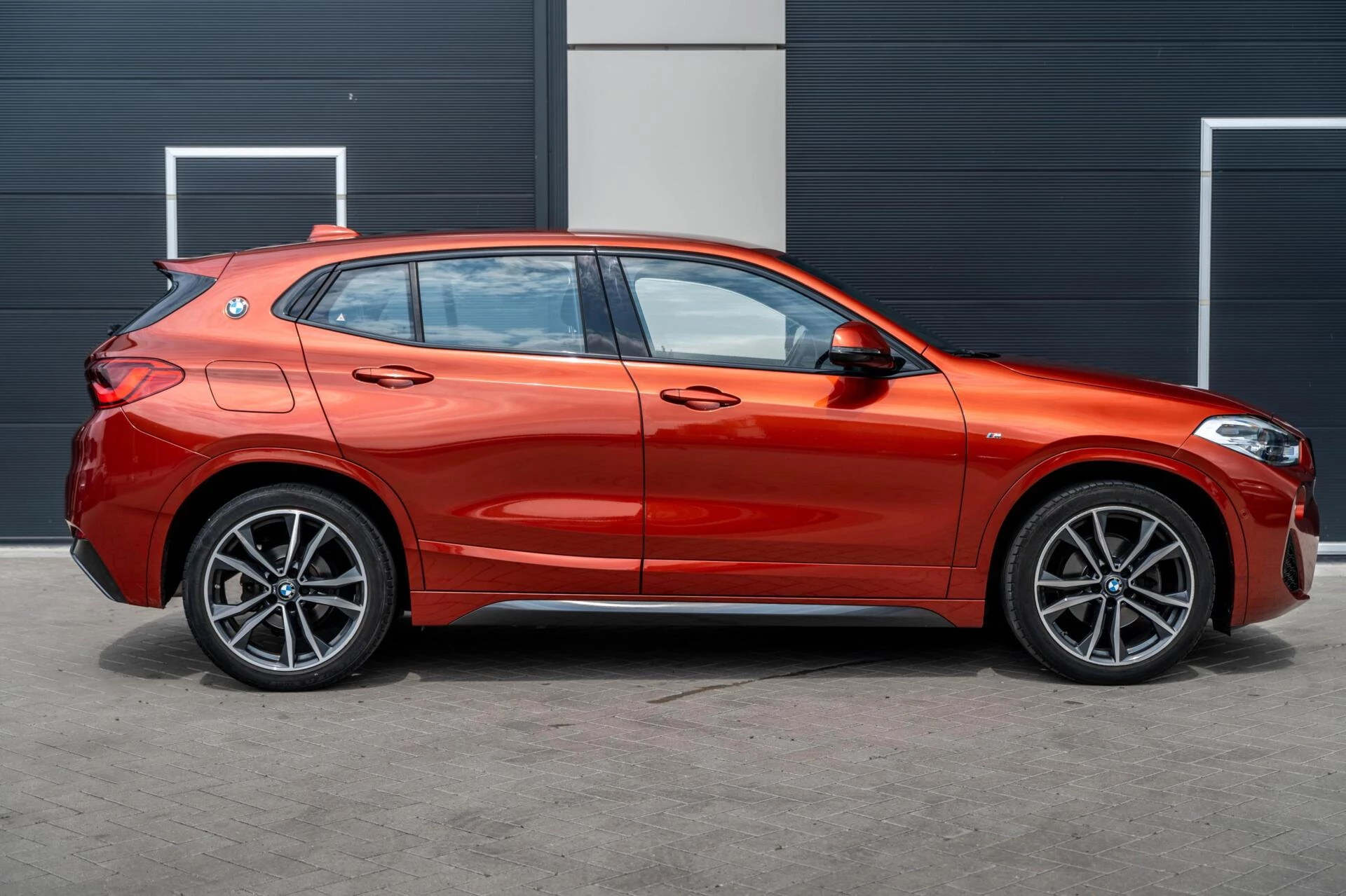 Hoofdafbeelding BMW X2