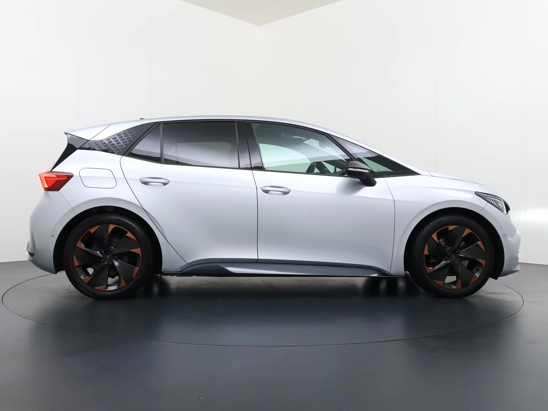 Hoofdafbeelding CUPRA Born