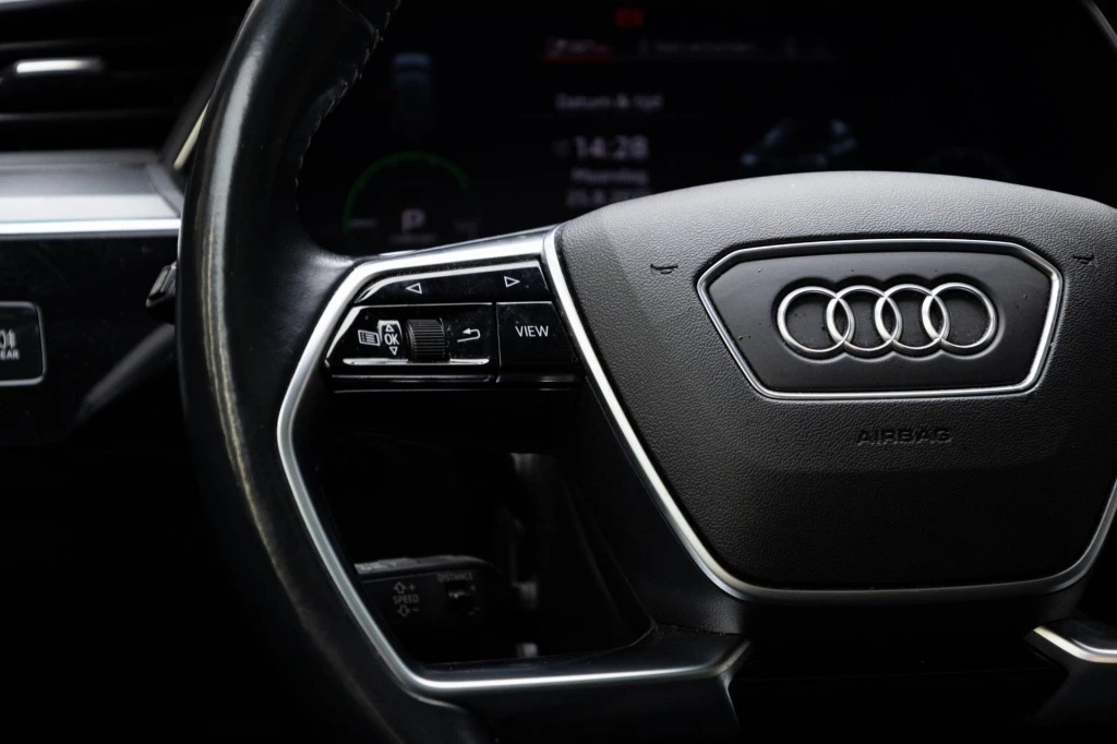 Hoofdafbeelding Audi e-tron