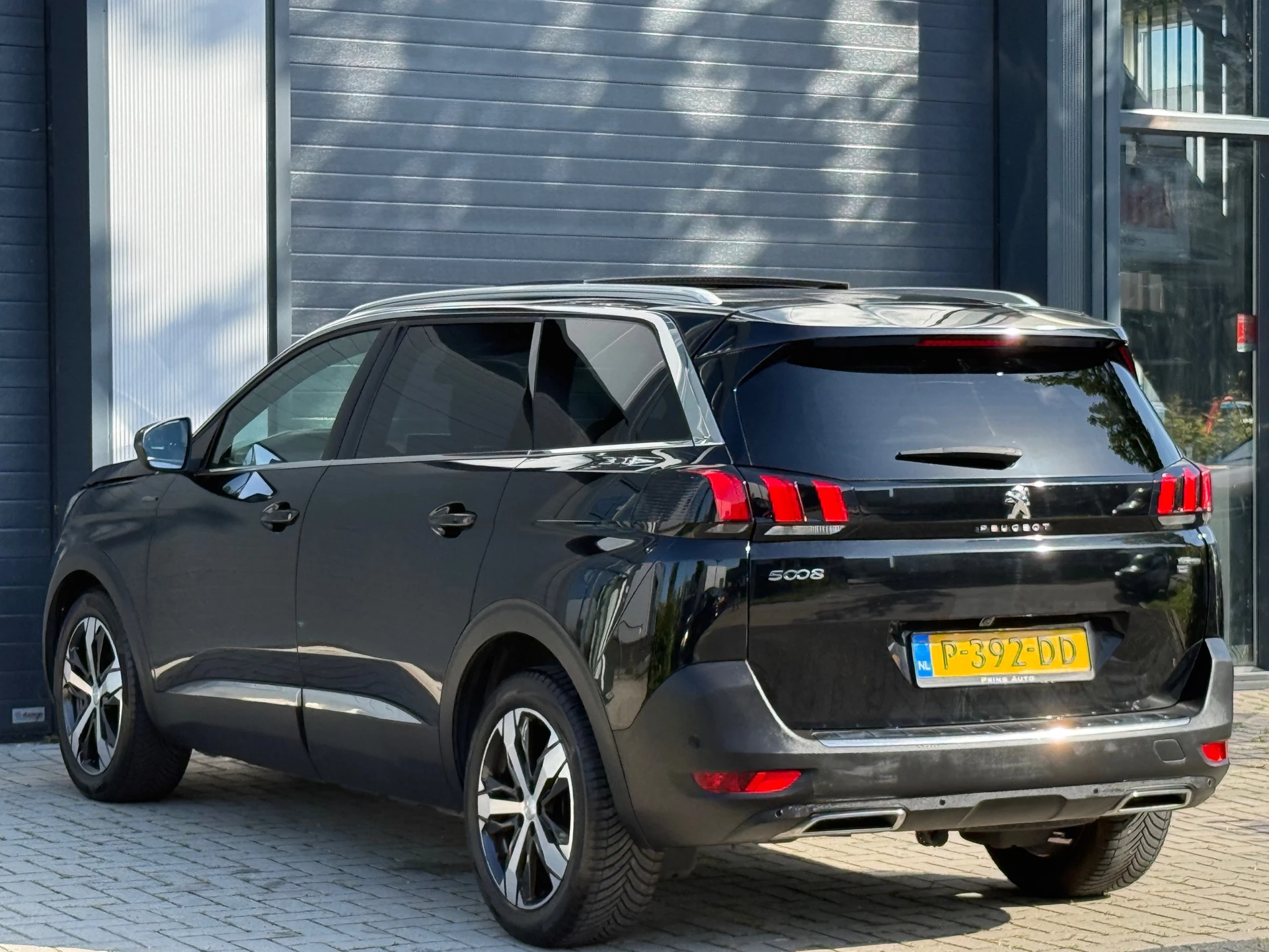 Hoofdafbeelding Peugeot 5008