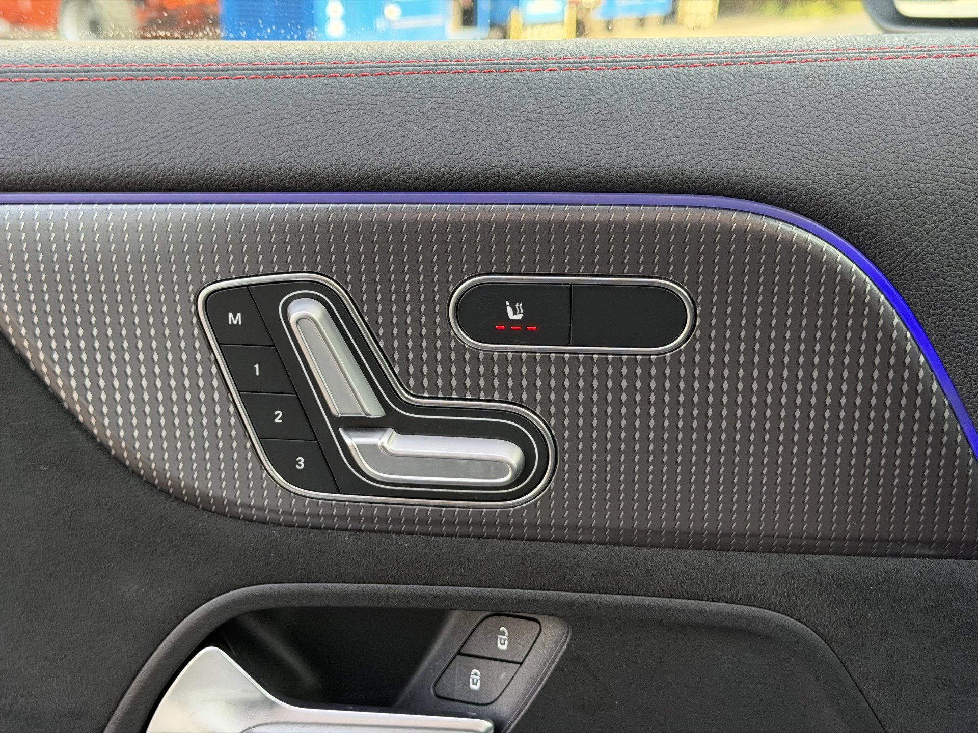 Hoofdafbeelding Mercedes-Benz EQA