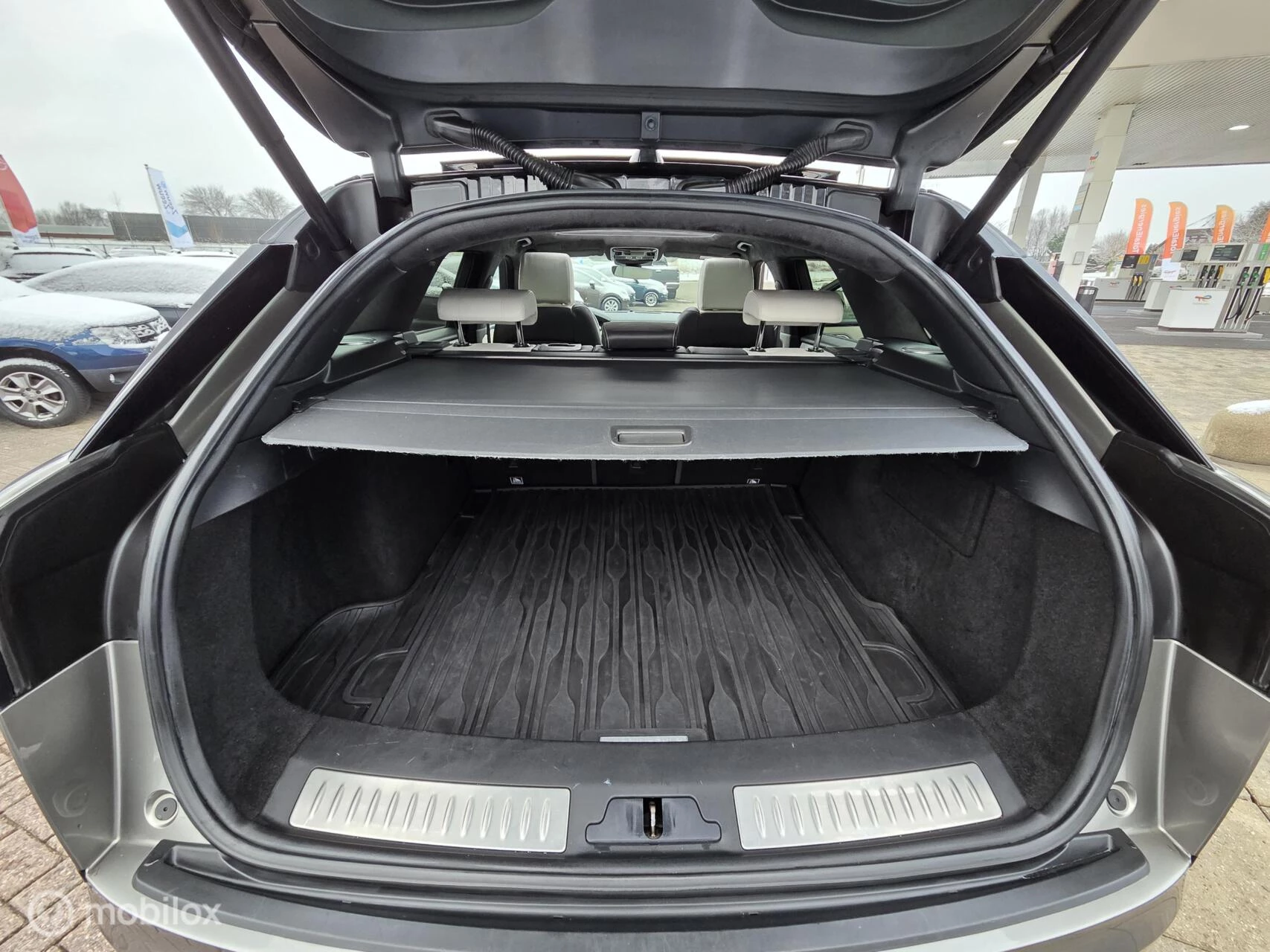 Hoofdafbeelding Land Rover Range Rover Velar