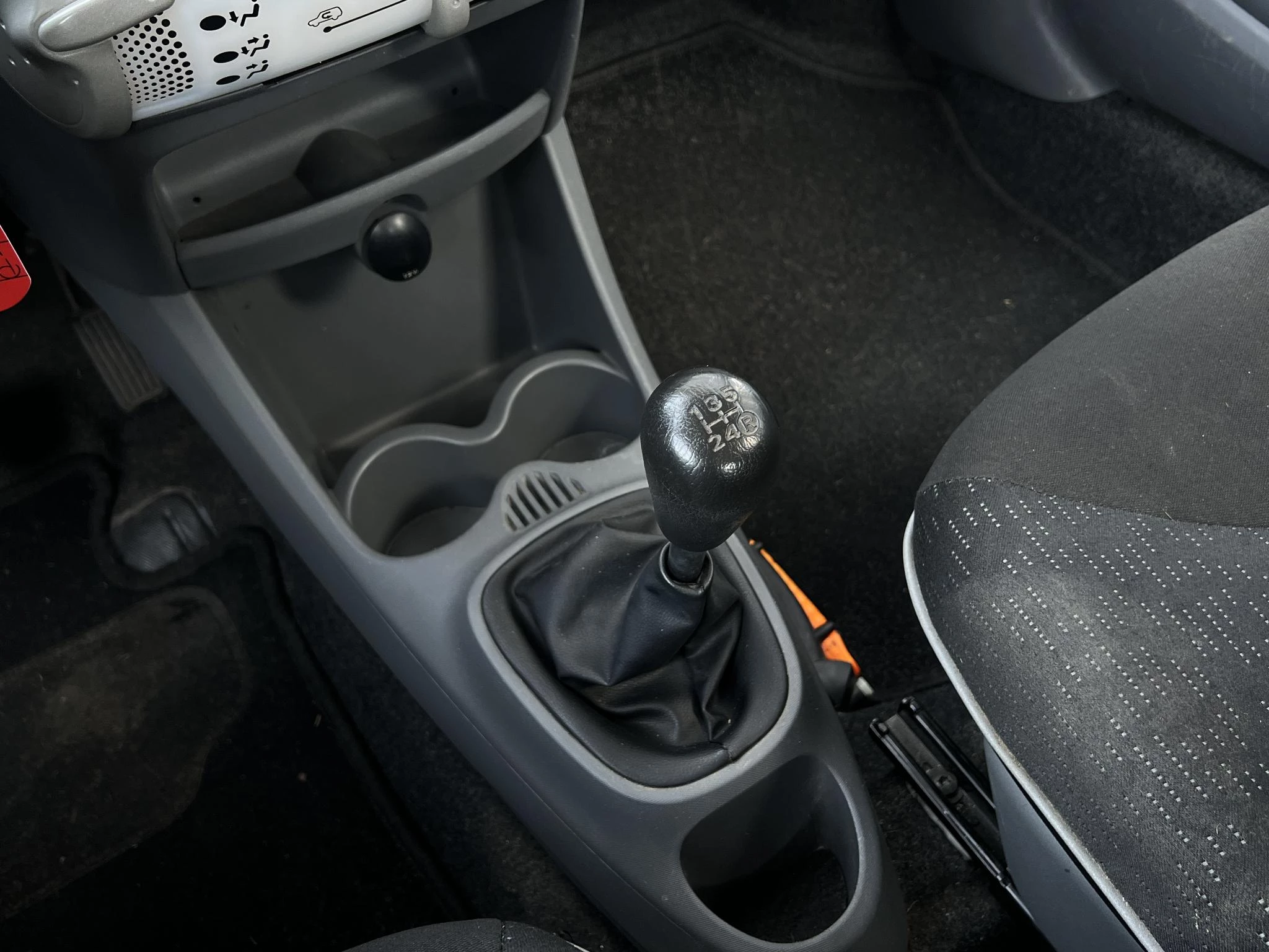 Hoofdafbeelding Peugeot 107