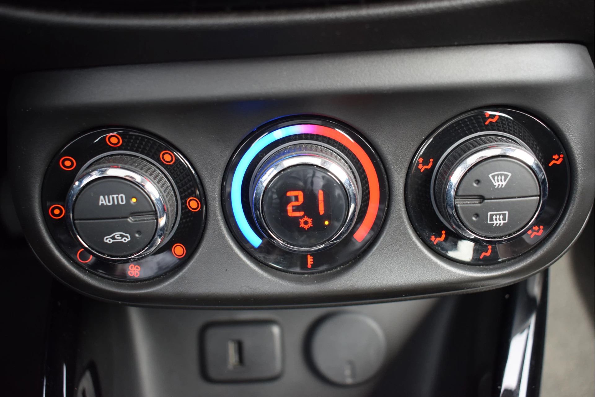 Hoofdafbeelding Opel ADAM