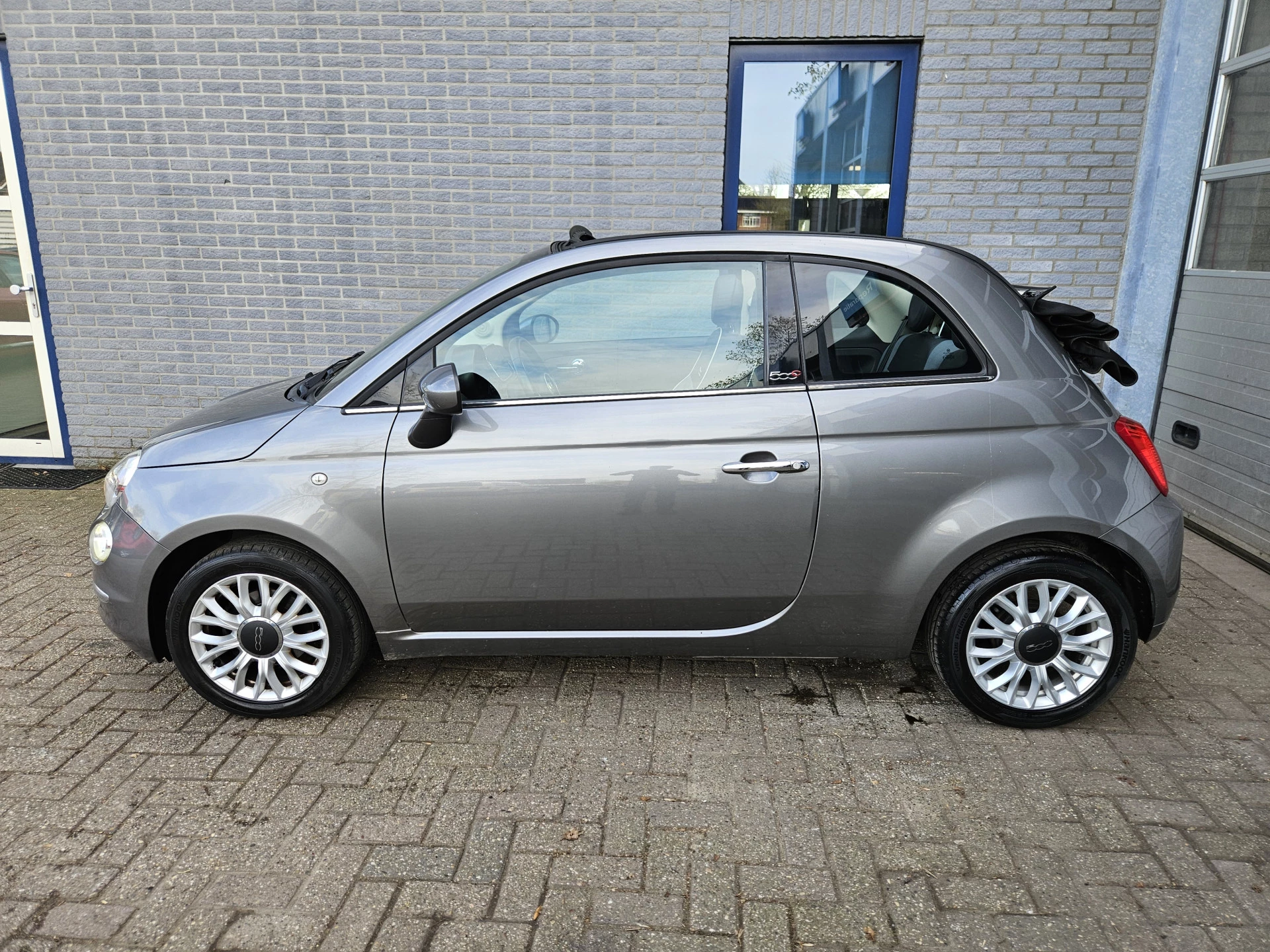 Hoofdafbeelding Fiat 500C
